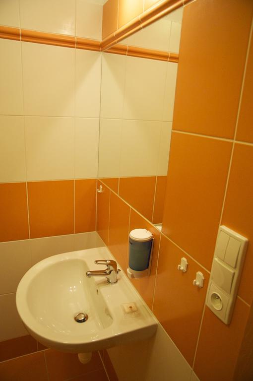 Penzion Pod Zamkem Zruc nad Sazavou Exterior photo
